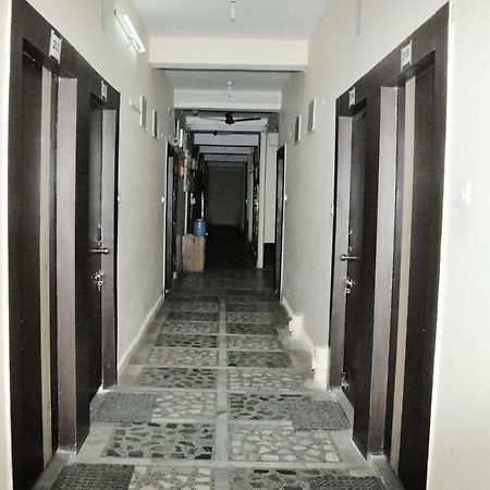 Hotel Lalit Palace Babina Exterior photo