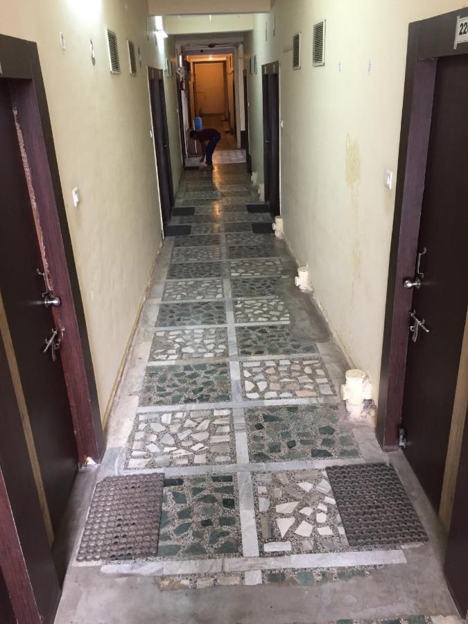 Hotel Lalit Palace Babina Exterior photo